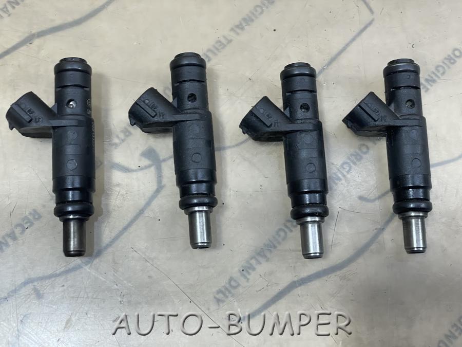 Audi A4 2001- Форсунка топливная 7094B04710, 06B1335511, 06B133551T